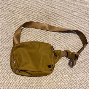 Lululemon Belt Bag 2.0